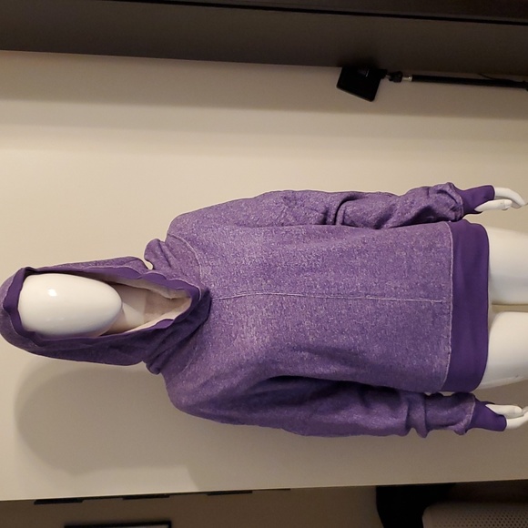 🎄5/$30🎄NWT Natalie Hoodie - Picture 1 of 7